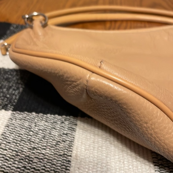 Maxx New York Shoulder Bag - Picture 6 of 11